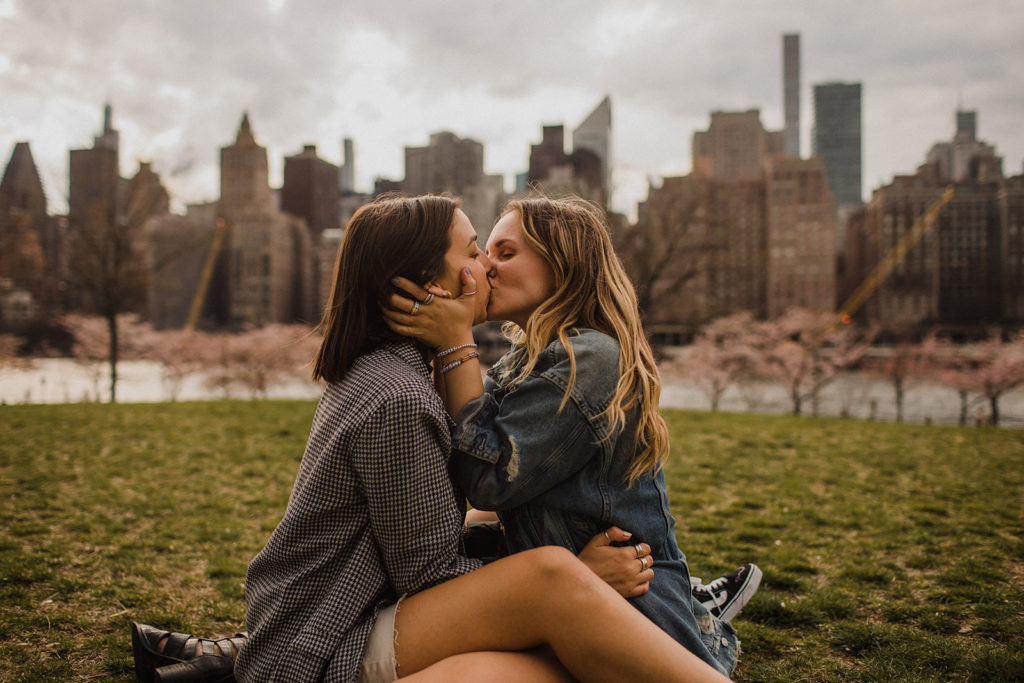 new-york-lgbt-couples-session