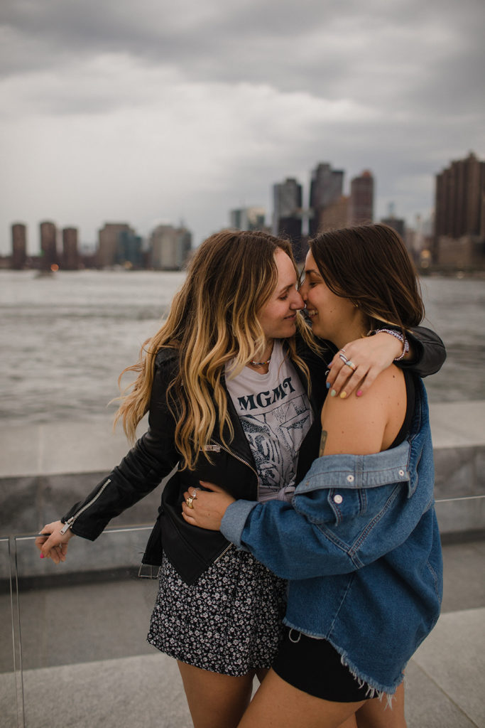 new-york-couples-session-river
