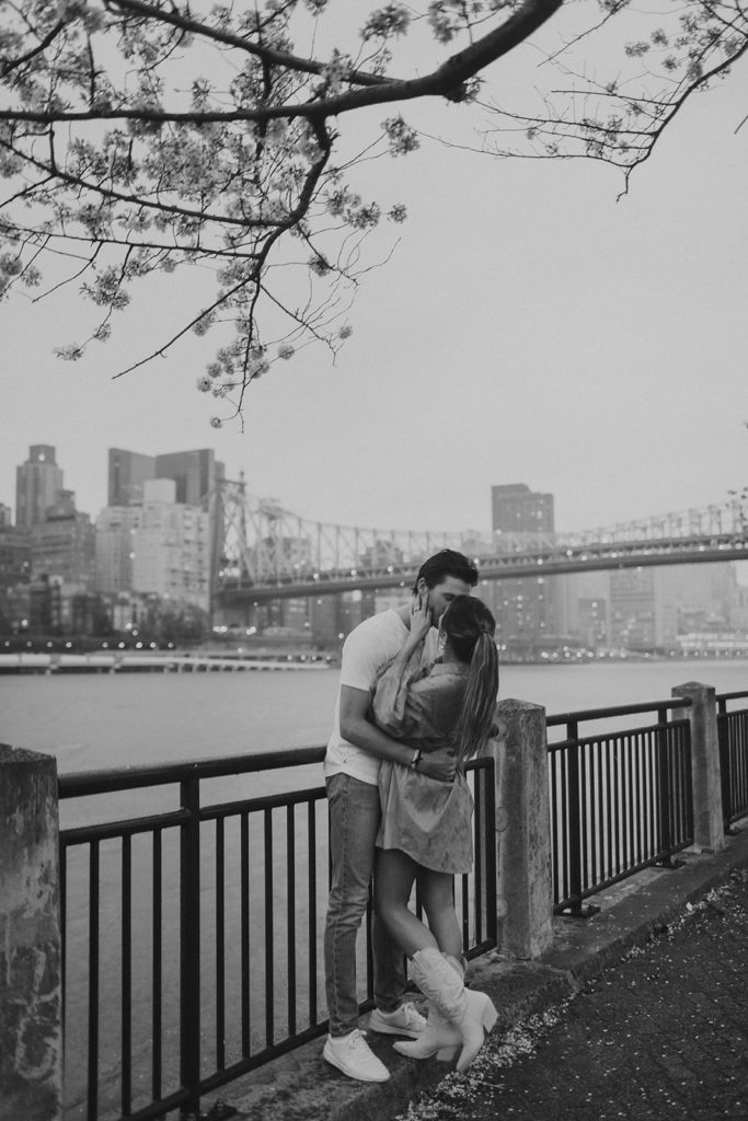 couples dance in the rain in new york city
