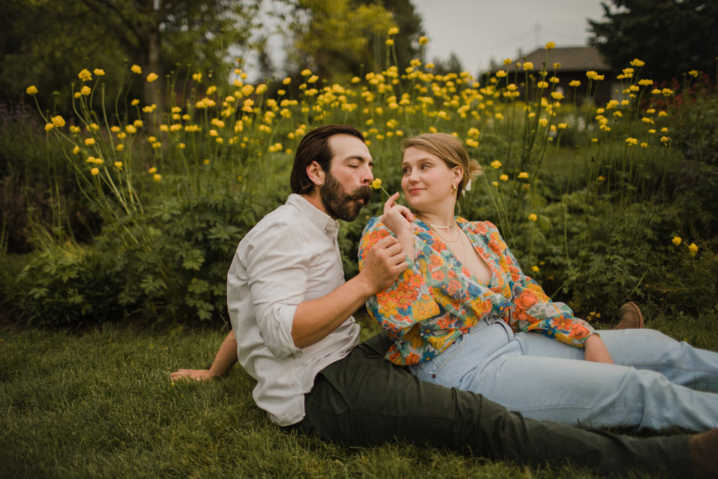 engagement photos in wildflowers