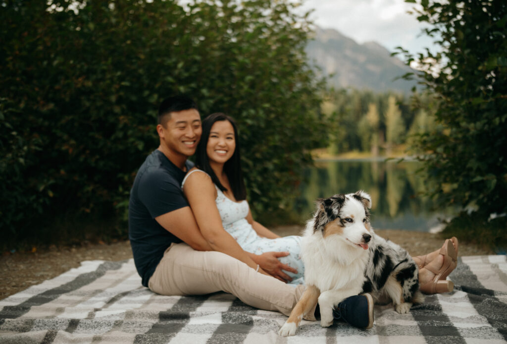 couples session at gold creek pond