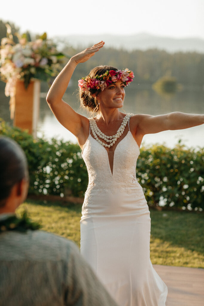 traditional hula on wedding day