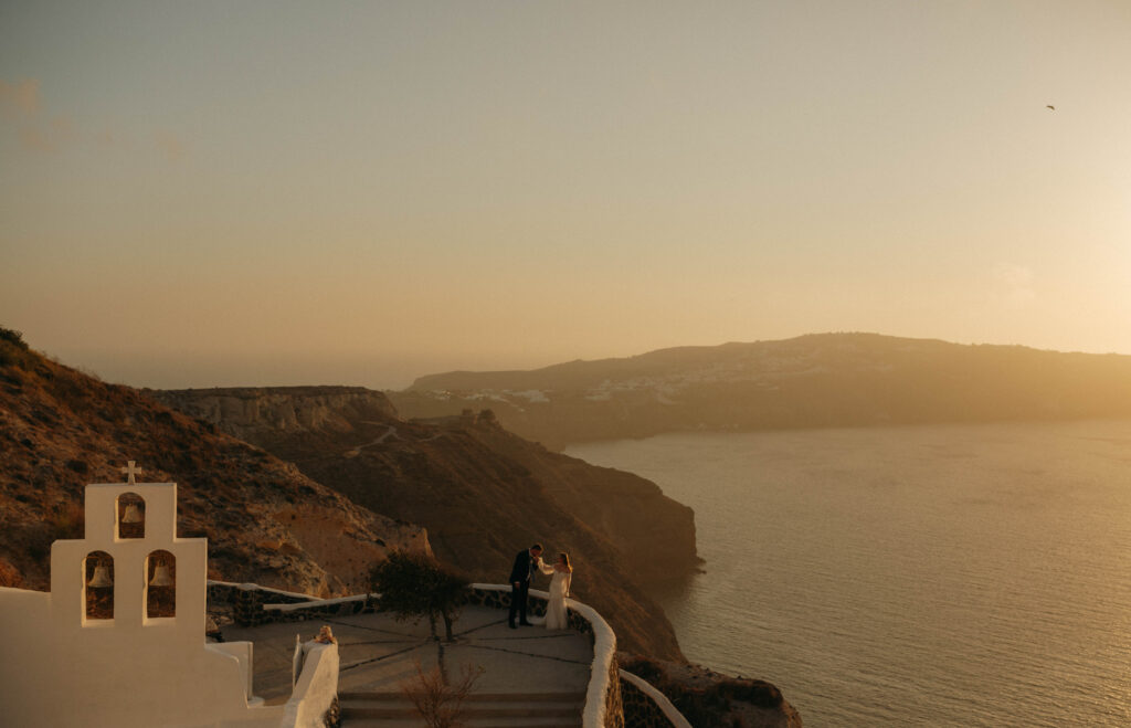 santorini elopement photographer
